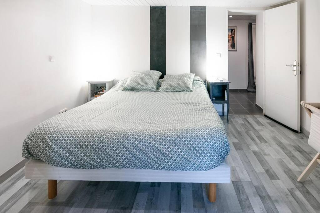 Appartement Le Jutini Caunes-Minervois 外观 照片