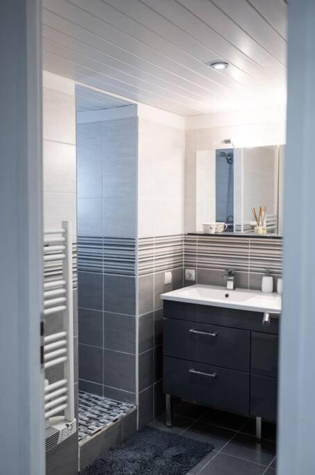 Appartement Le Jutini Caunes-Minervois 外观 照片